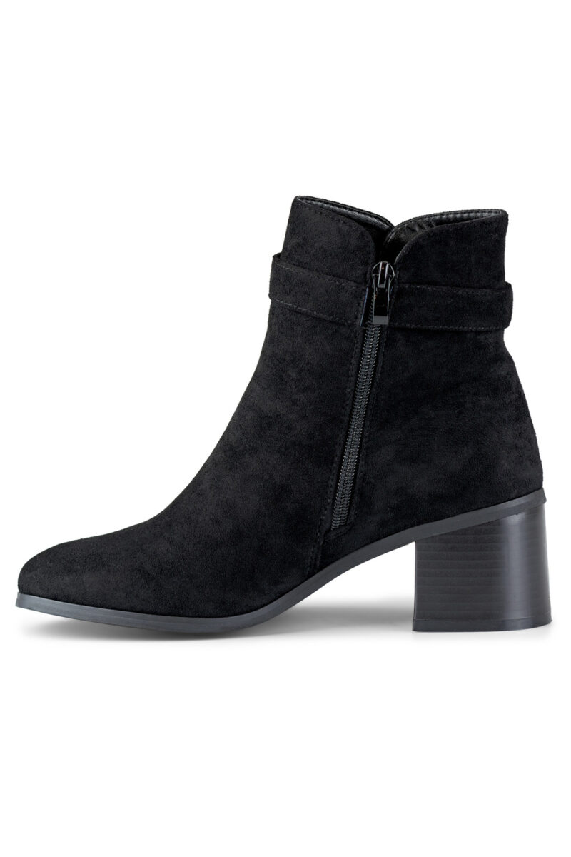 Botki Model 5733B Black - PRIMO